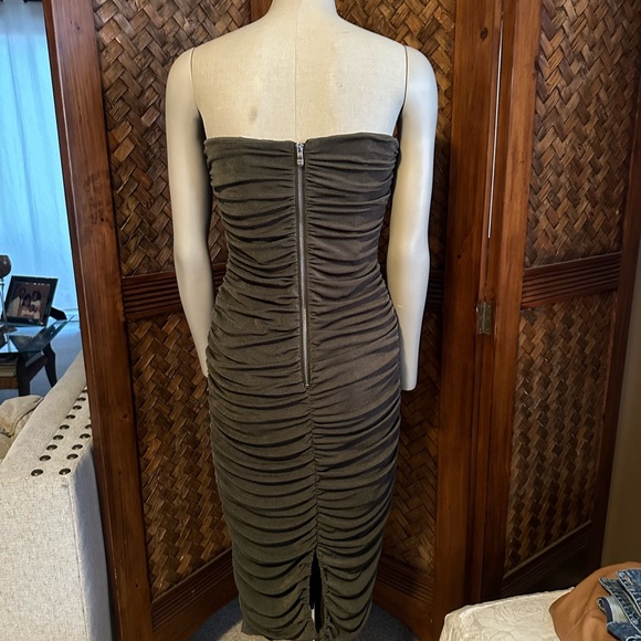 NWOT Miss Lola “Mable” brand Large Midi Dress - Olive Green (Never Worn!) - Picture 5 of 7
